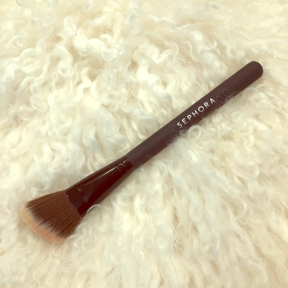 Sephora Angled Blush Brush